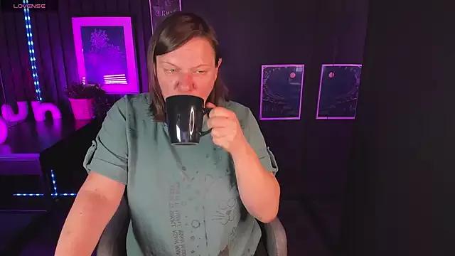 KellyPerfection on StripChat 