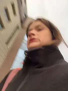 KittyQueeny on StripChat 