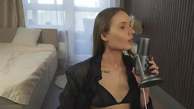 Private lisa_schiele on StripChat