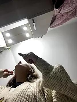 Freechat marie_marie03 on StripChat