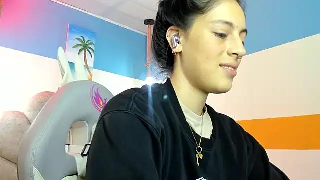 StripChat moon_winy is Freechat moon_winy — suck my fingers looking your eyes