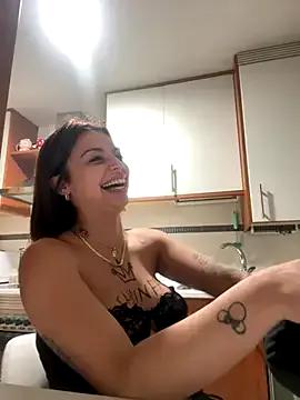 Noeliagglow — Freechat on StripChat