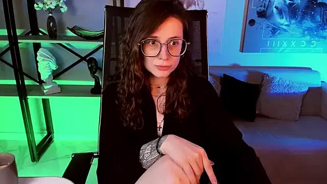 Freechat OliviaMcClean on StripChat