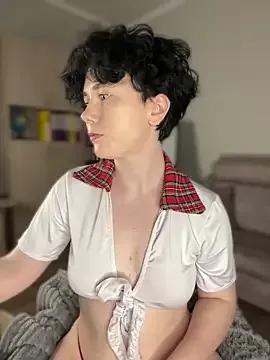 Freechat RinaShy on StripChat