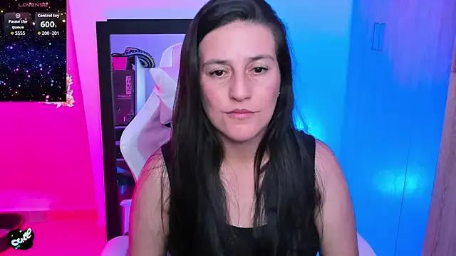 Freechat Saskyaa on StripChat