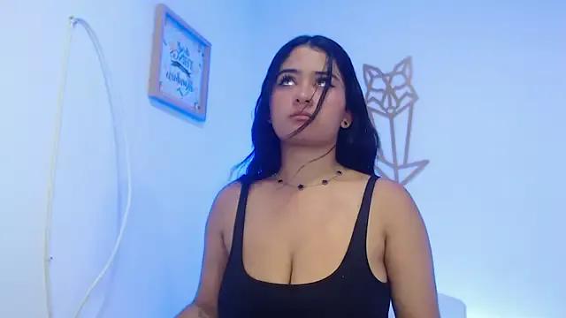 Freechat scarlette_15_ on StripChat