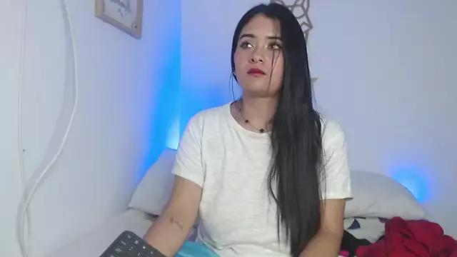 Freechat scarlette_15_ on StripChat