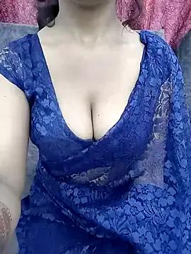 SEEMA_127 on StripChat 