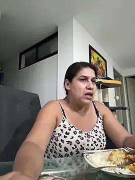 Freechat siri_duque on StripChat