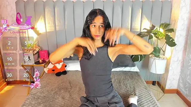 Freechat skyyfoxpraga on StripChat