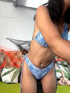 Freechat TweetiePieXXX on StripChat