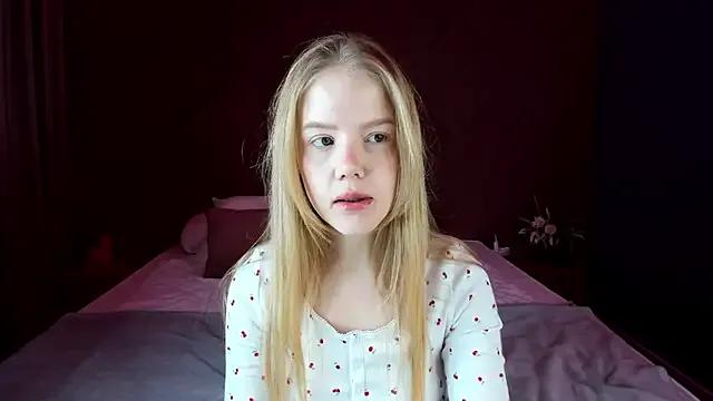 StripChat Vicki_Todd is Freechat Vicki_Todd — draw a cat on my chest