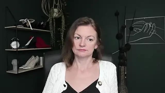 Freechat VivianWILD on StripChat